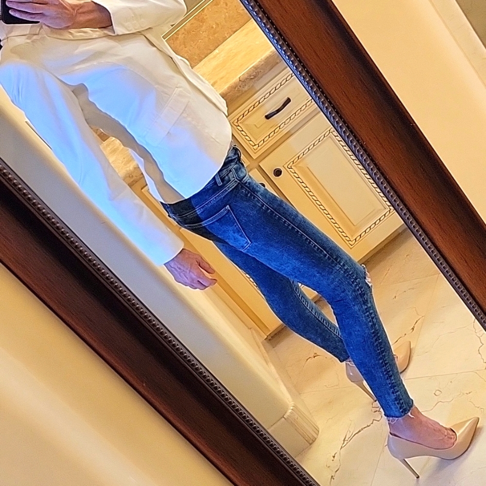 212 Collection White Blazer,  Sz 2 - Picture 12 of 16